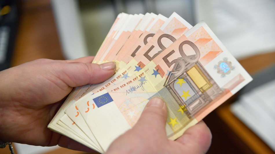  Uil pensionati, 'assegni pi&ugrave; poveri, persi fino a 9.600 euro in 10 anni' 