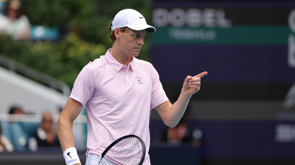 Tennis: Miami; piove di nuovo, finale sospesa con Sinner avanti 6-4