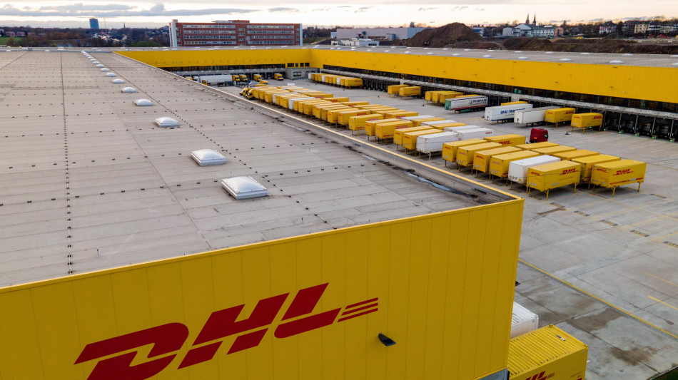  Bild, ieri collisione tra aereo Dhl e oggetto volante nei cieli di Lipsia 