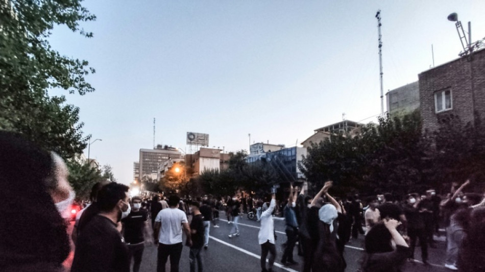 Las iran&iacute;es de la di&aacute;spora protestan por la muerte de mujer detenida