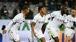 Napoli vence Fiorentina e se isola na lideran&ccedil;a do Italiano