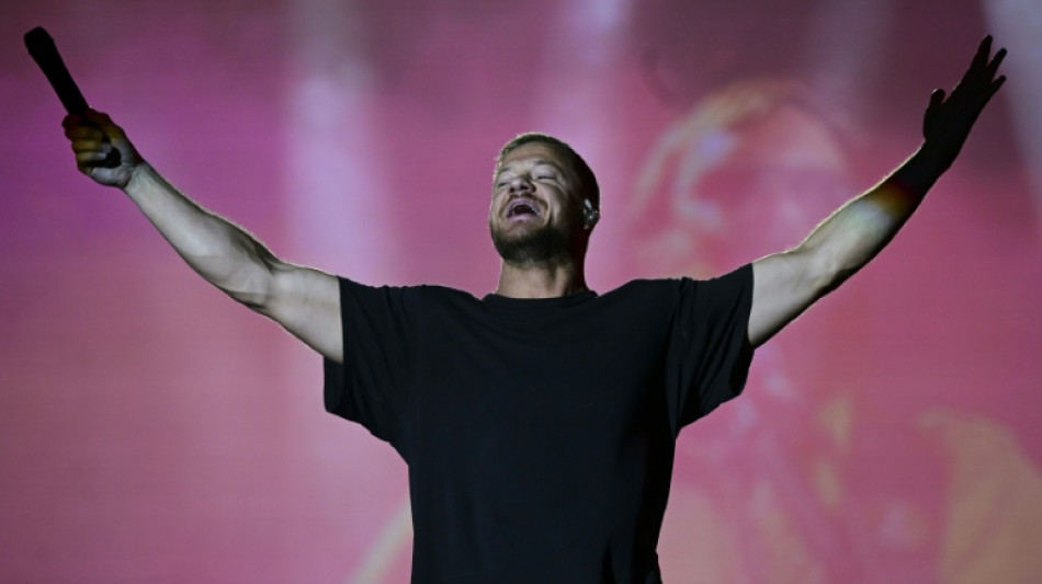  Imagine Dragons frontman chases childhood video game dream 