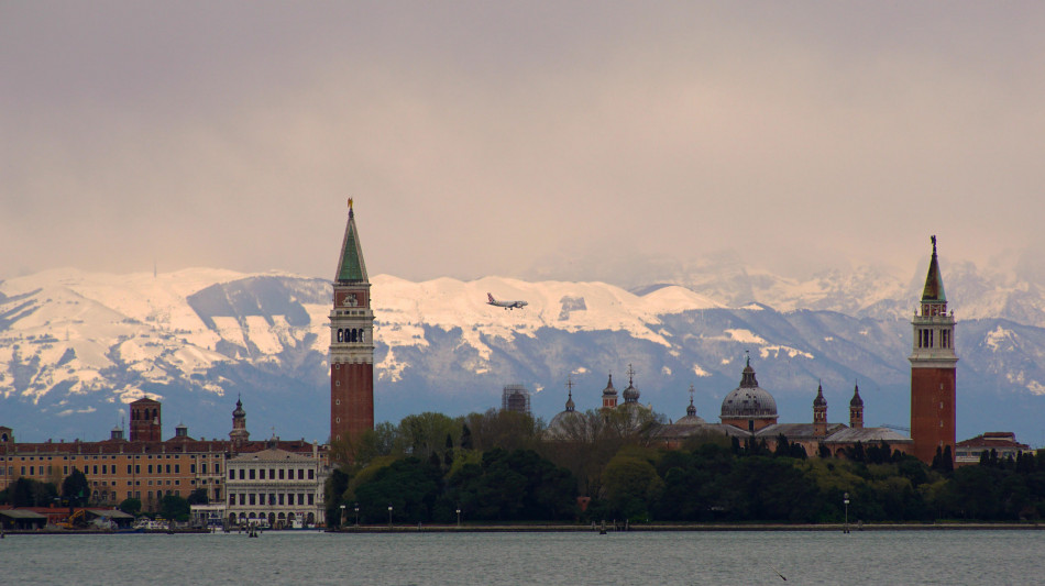  Venezia, necessario un uso alternativo del Mose per salvare la laguna 