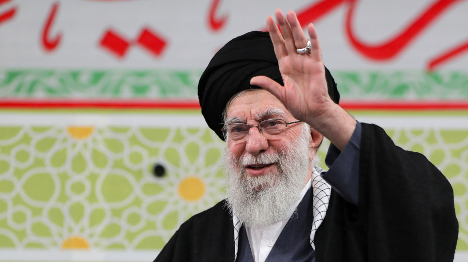  Trump, 'Khamenei dovrebbe essere preoccupato ora' 