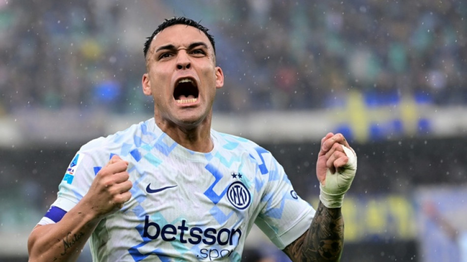 Italie: l'Inter Milan retrouve les sommets, la Fiorentina en crise