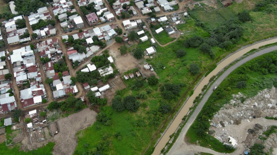  Equateur: le "canal de la mort", d&eacute;charge &agrave; cadavres &agrave; Guayaquil 