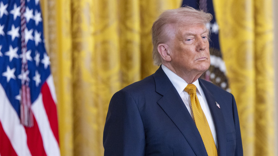  Trump, 'colloqui positivi con l'Iran, molto possibile un accordo' 