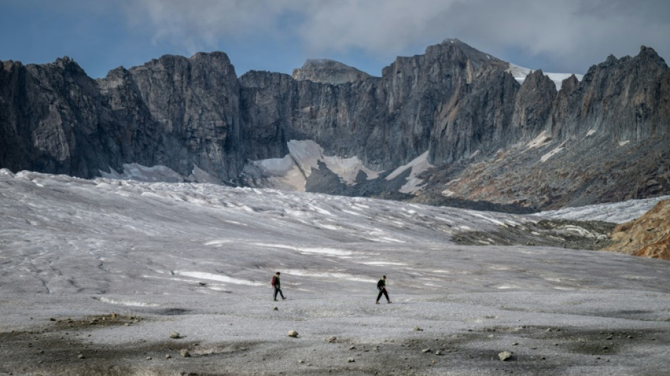 En diez a&ntilde;os, los glaciares suizos perdieron una cuarta parte de su volumen