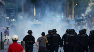 Trois policiers mis en examen apr&egrave;s le d&eacute;c&egrave;s d'un homme lors des &eacute;meutes &agrave; Marseille