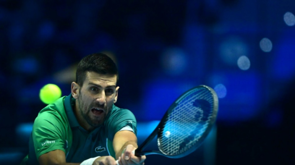 Djokovic vence Hurkacz, mas depende de Sinner para avan&ccedil;ar no ATP Finals