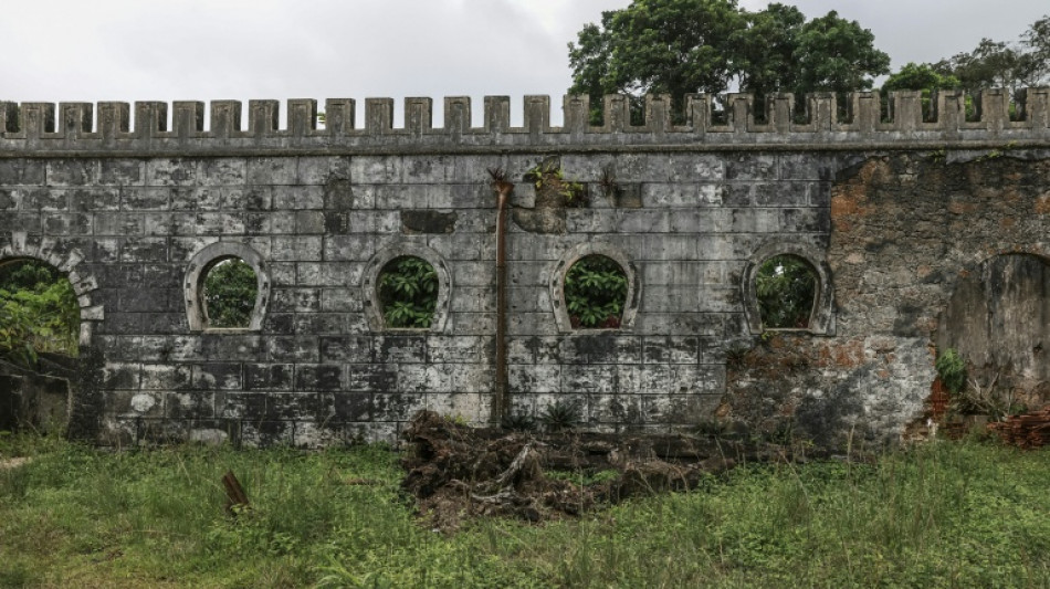  A Sao Tom&eacute;-et-Principe, pr&eacute;server les "ro&ccedil;as", vestiges fragiles du pass&eacute; colonial 