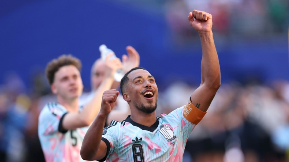  Man Utd sign Aston Villa midfielder Tielemans 