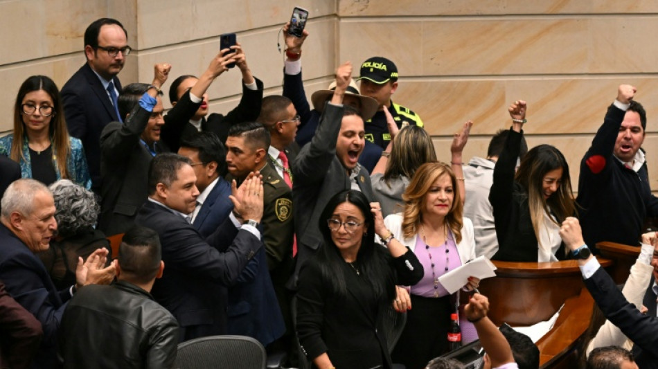 Senado da Col&ocirc;mbia rejeita consulta popular de Petro, que convoca mobiliza&ccedil;&otilde;es