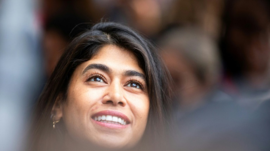 Rima Hassan, la "petite derni&egrave;re de la famille" insoumise, sur le devant de la sc&egrave;ne