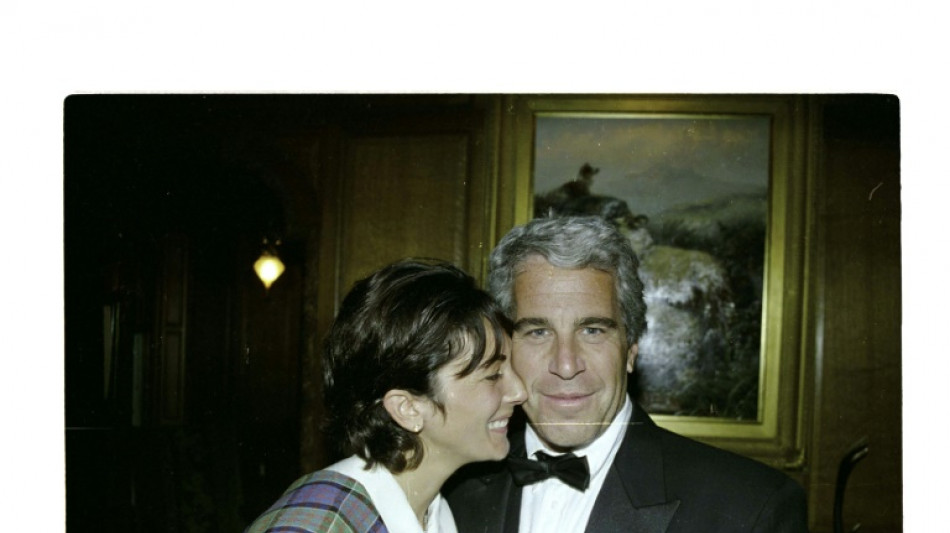  Juiz dos EUA nega divulgação de transcrições do grande júri de Epstein 