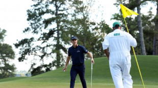 Rose fights for Masters win with McIlroy, Young in hunt