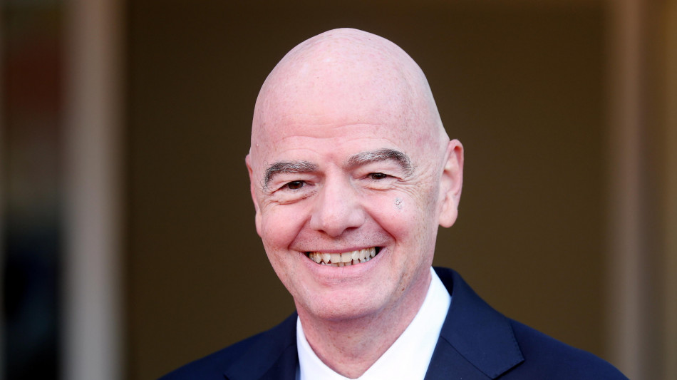 Fifa: Infantino, 'comunicato male il Ffe ma distribuiremo 6,25 miliardi' 