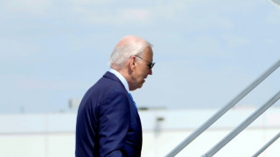 Biden toujours sous pression apr&egrave;s de nouveaux appels &agrave; jeter l'&eacute;ponge