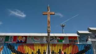 Migrantes lamentam morte do papa que defendeu seus direitos