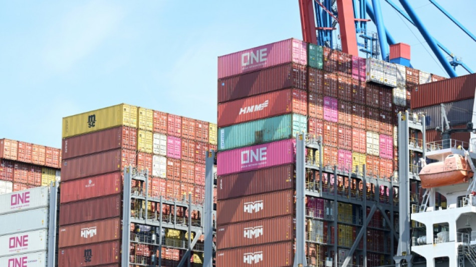  Deutsche Exporte im Februar gestiegen - Starkes Plus bei Ausfuhren in EU-L&auml;nder 