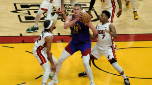 Jokic and Murray dominate as Nuggets take 2-1 lead over Miami