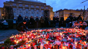 Rep&uacute;blica Checa rinde homenaje a v&iacute;ctimas de matanza en universidad