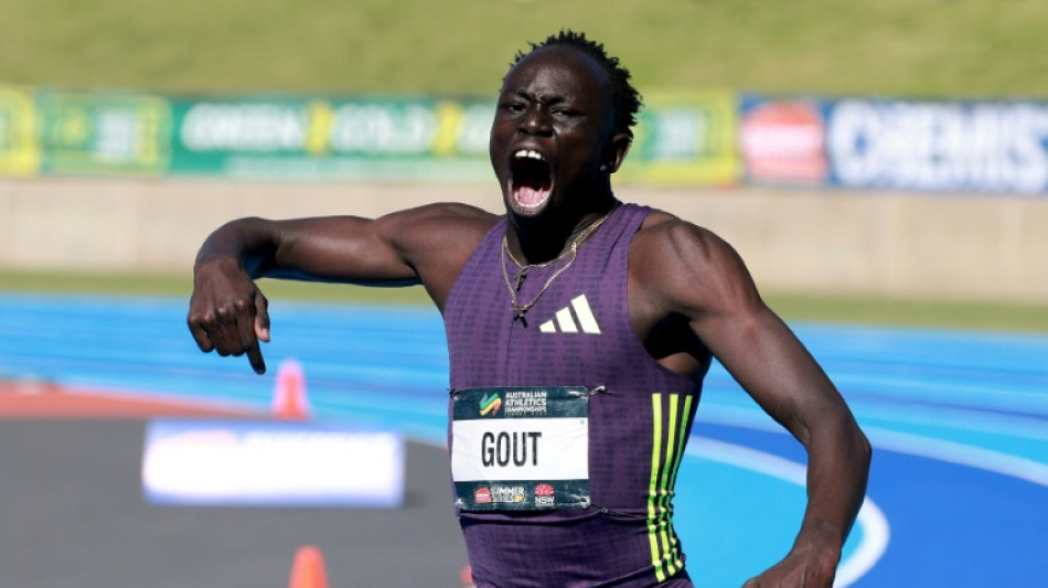  Teenage sprint star Gout powers to 200m win in blistering 19.67sec 