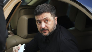 Zelensky, nei raid russi danneggiata anche l'ambasciata del Qatar