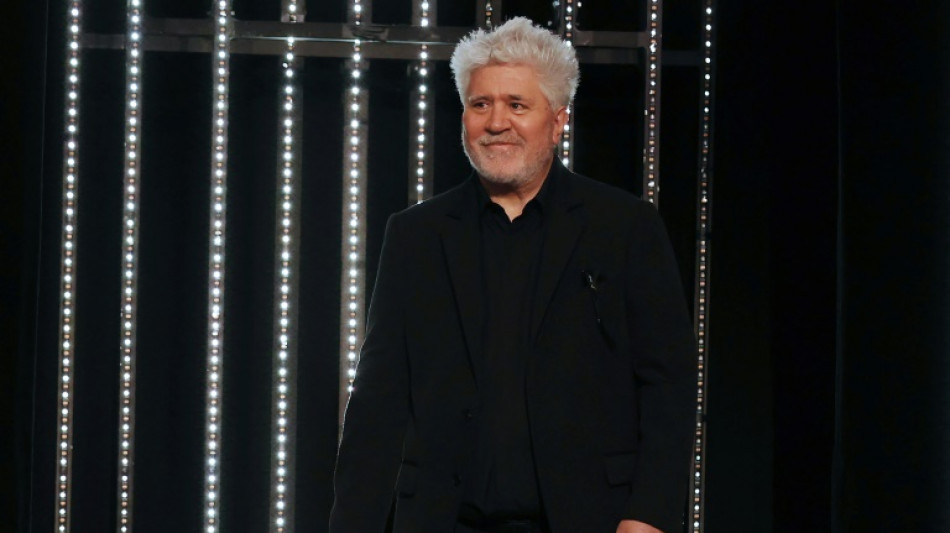 Almod&oacute;var presentar&aacute; un cortometraje western en Cannes