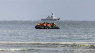Royaume-Uni: pr&egrave;s de 1.000 travers&eacute;es ill&eacute;gales de la Manche samedi, record de l'ann&eacute;e