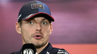 Verstappen &eacute; punido por usar palavr&atilde;o em entrevista coletiva