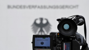 Bundesverfassungsgericht: Keine finanzielle Hilfe f&uuml;r Vaterschaftsstreit aus DDR-Zeit