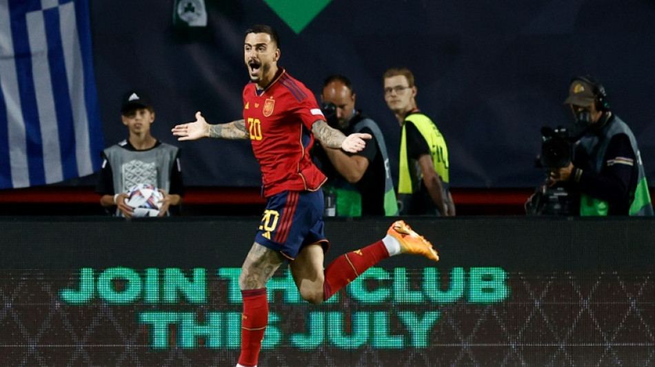Joselu, h&eacute;roe de la Roja a la espera del Real Madrid