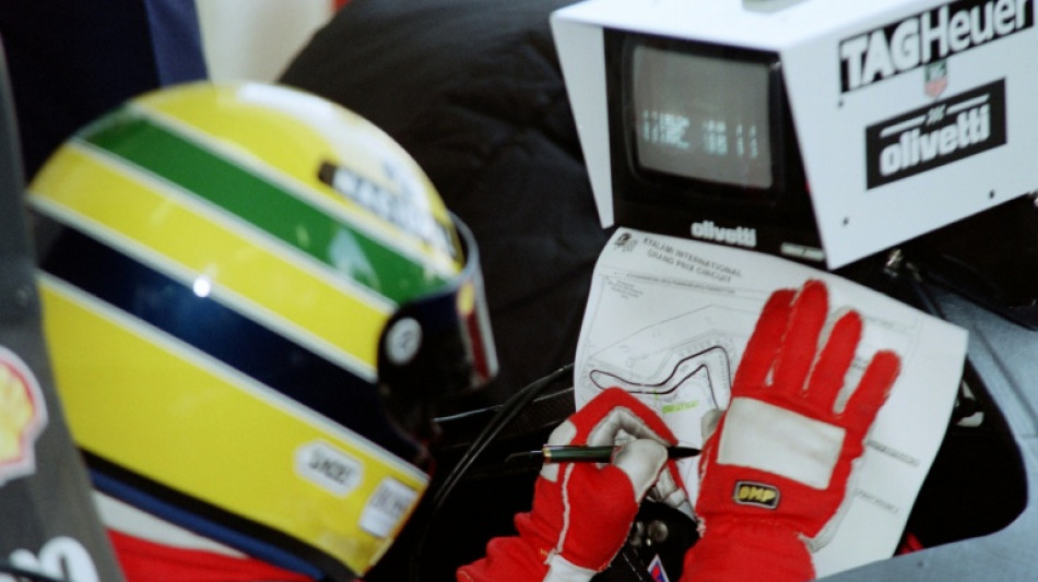 Capacete de Senna de 'um milh&atilde;o de d&oacute;lares' &eacute; comprado no GP do Jap&atilde;o