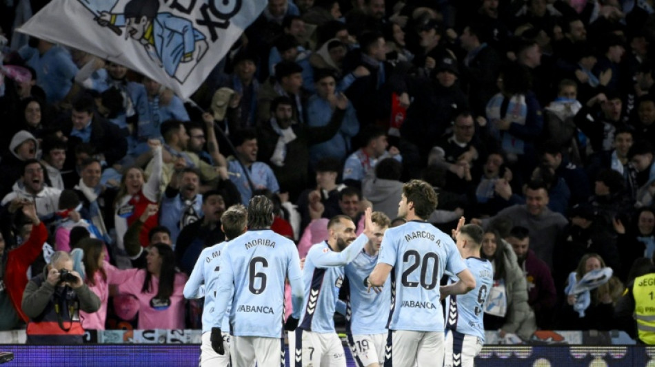 Varios heridos en un choque entre hinchas del Celta y del Olympique 