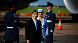 Le couple imp&eacute;rial japonais d&eacute;marre sa visite d'Etat &agrave; Londres sous le signe de "l'amiti&eacute;"