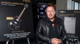 Subasta de memorabilia NFT de los Beatles recauda 158.000 dólares