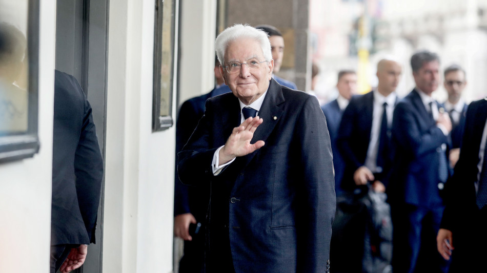 Mattarella, rammarico per esclusione dai mondiali, riavviare una fase di ripresa