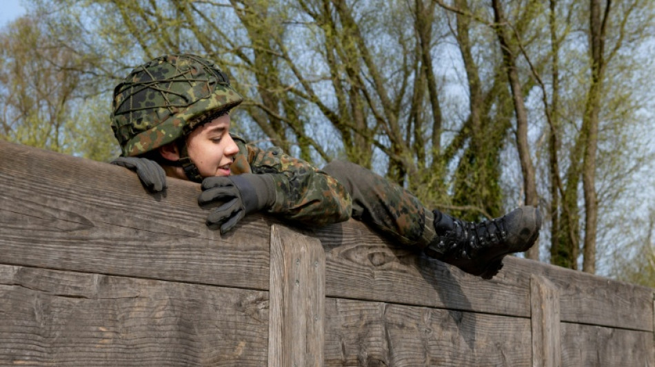 Wehrbeauftragter warnt vor &Uuml;berforderung von Bundeswehr bei Ukraine-Mission