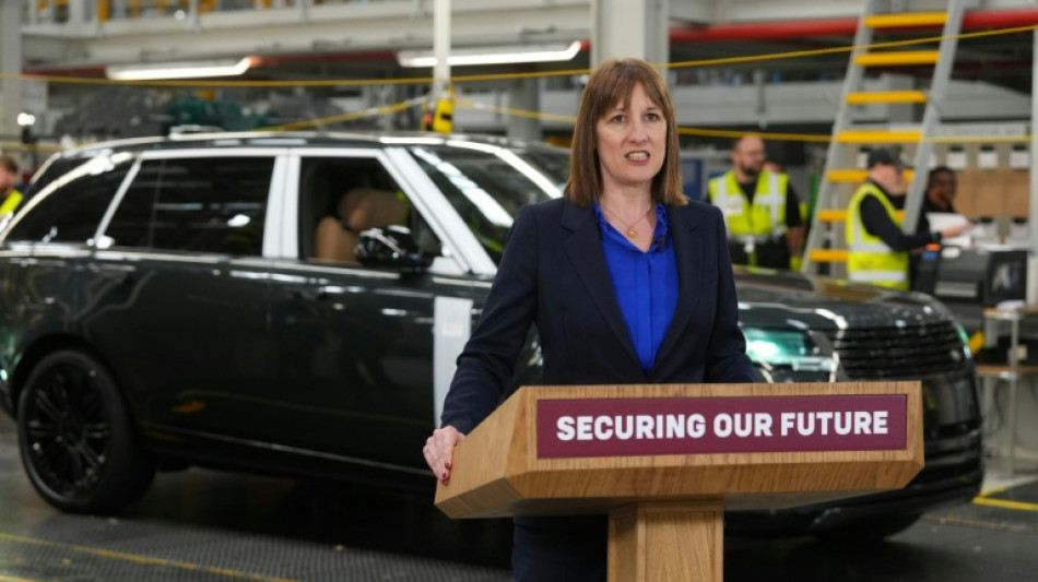 La industria automotriz británica, bajo presión por el ciberataque a Jaguar Land Rover