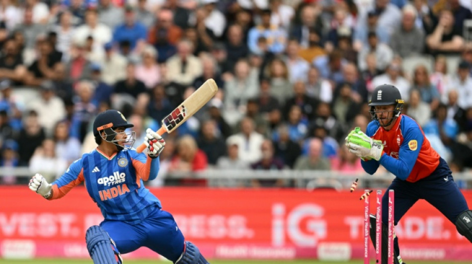  Teenage star Sooryavanshi out for 14 on India debut 