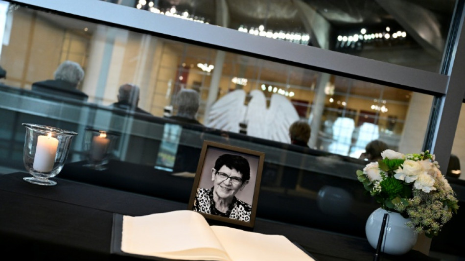 "Menschenfreundin, M&ouml;glichmacherin": Rita S&uuml;ssmuth mit Trauerstaatsakt geehrt