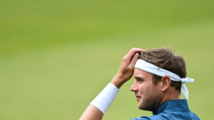 England pick paceman Broad for first Ashes Test