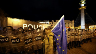 Georgien: Tausende demonstrieren gegen angekündigte Verzögerung von EU-Beitritt