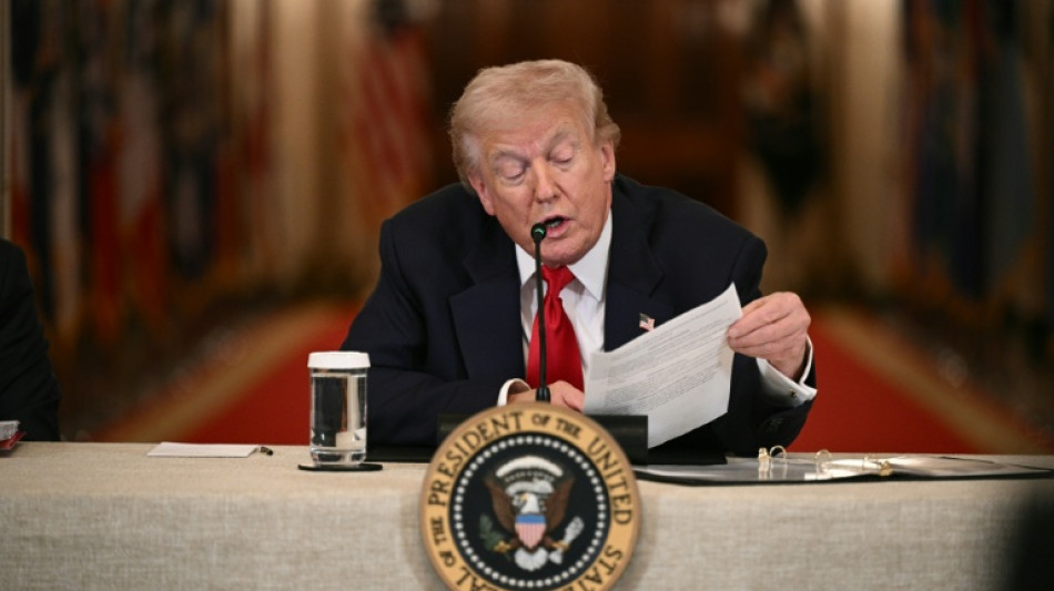 Trump afirma que 'Ir&atilde; ser&aacute; atingido com muita for&ccedil;a'