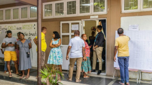 Les Mauriciens aux urnes sur fond de scandale d'&eacute;coutes 