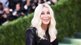 Cher ha 80 anni, le mille vite della star di Stregata dalla Luna