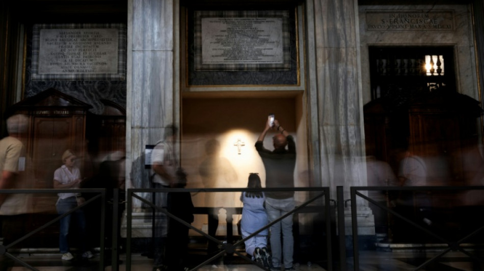  Un a&ntilde;o despu&eacute;s de su muerte, el recuerdo del papa Francisco sigue vivo en Roma 