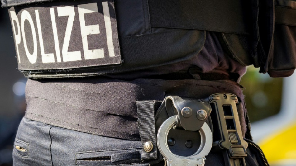 Nach t&ouml;dlichen Sch&uuml;ssen auf offener Stra&szlig;e in Bielefeld Verd&auml;chtige identifiziert