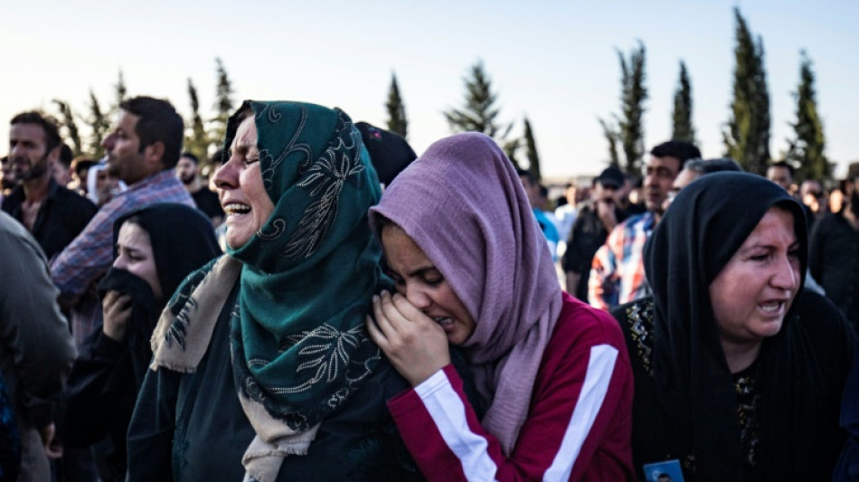 Veinte combatientes kurdos mueren en un ataque turco en Siria, seg&uacute;n una ONG